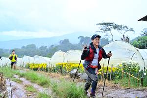 BIB: 1151
                            <button type="button" onclick="openModal(13377943)" class="btn btn-primary btn-sm float-right btn-popup" data-toggle="modal" data-target=".modal-high-quality">
                        <i class="fas fa-shopping-cart"></i> Add to Cart
                    </button>
                                            <button type="button" onclick="isThisMe(13377943, true)" class="btn btn-success btn-sm float-right btn-popup btn-isme hidden" data-toggle="tooltip" data-placement="bottom" title="นี่คือรูปของคุณใช่ไหม คลิกที่นี่เพื่อเอาเข้าอัลบั้ม">
                        <i class="fas fa-plus"></i> Add to album
                    </button>
                    <button type="button" onclick="isThisMe(13377943, false)" class="btn btn-warning btn-sm float-right btn-popup btn-isnotme hidden">
                        <i class="fas fa-ban"></i> Remove from album
                    </button>